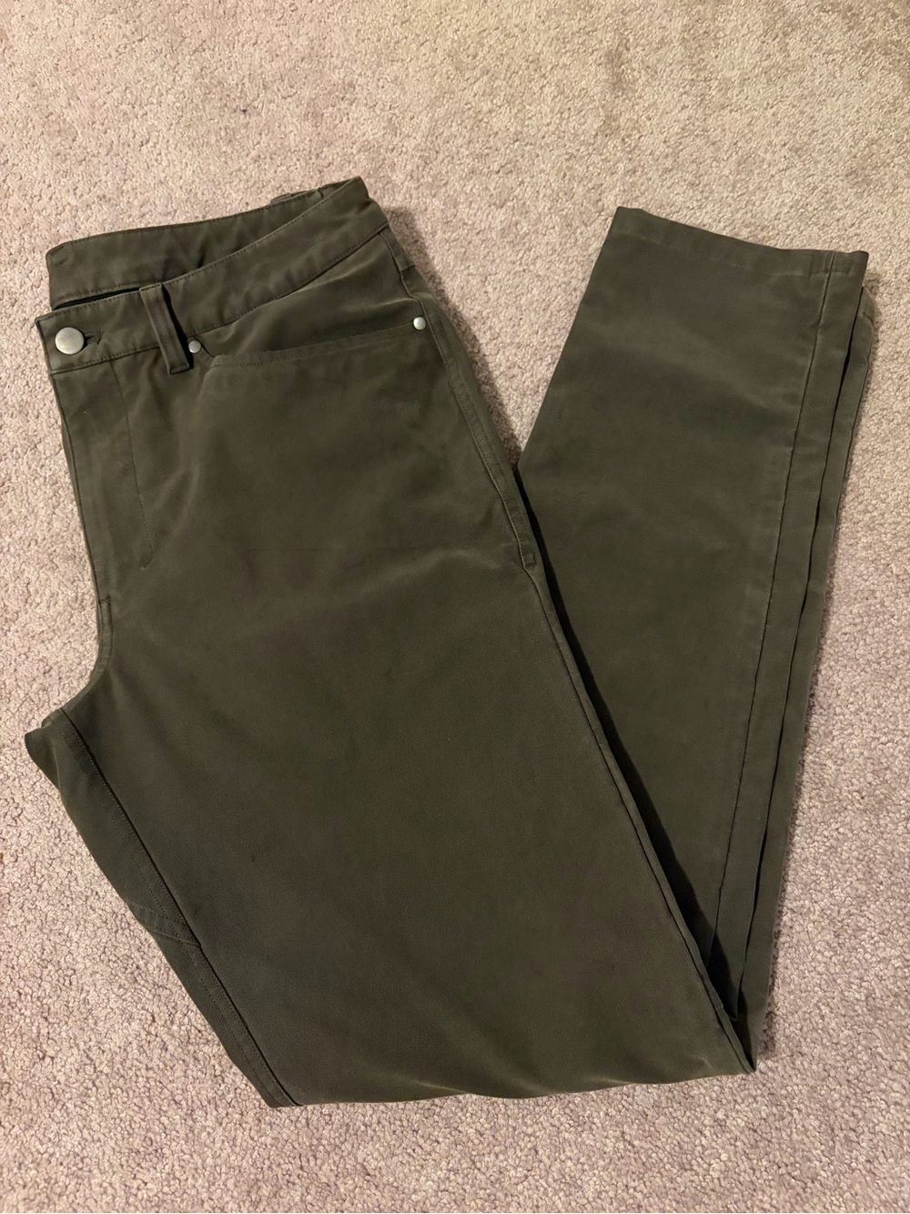 🍁 LULULEMON - Men’s Green Pants - Size 33